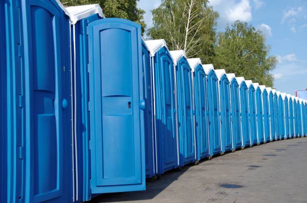 Porta potty rental for outdoor events in Pella, IA
